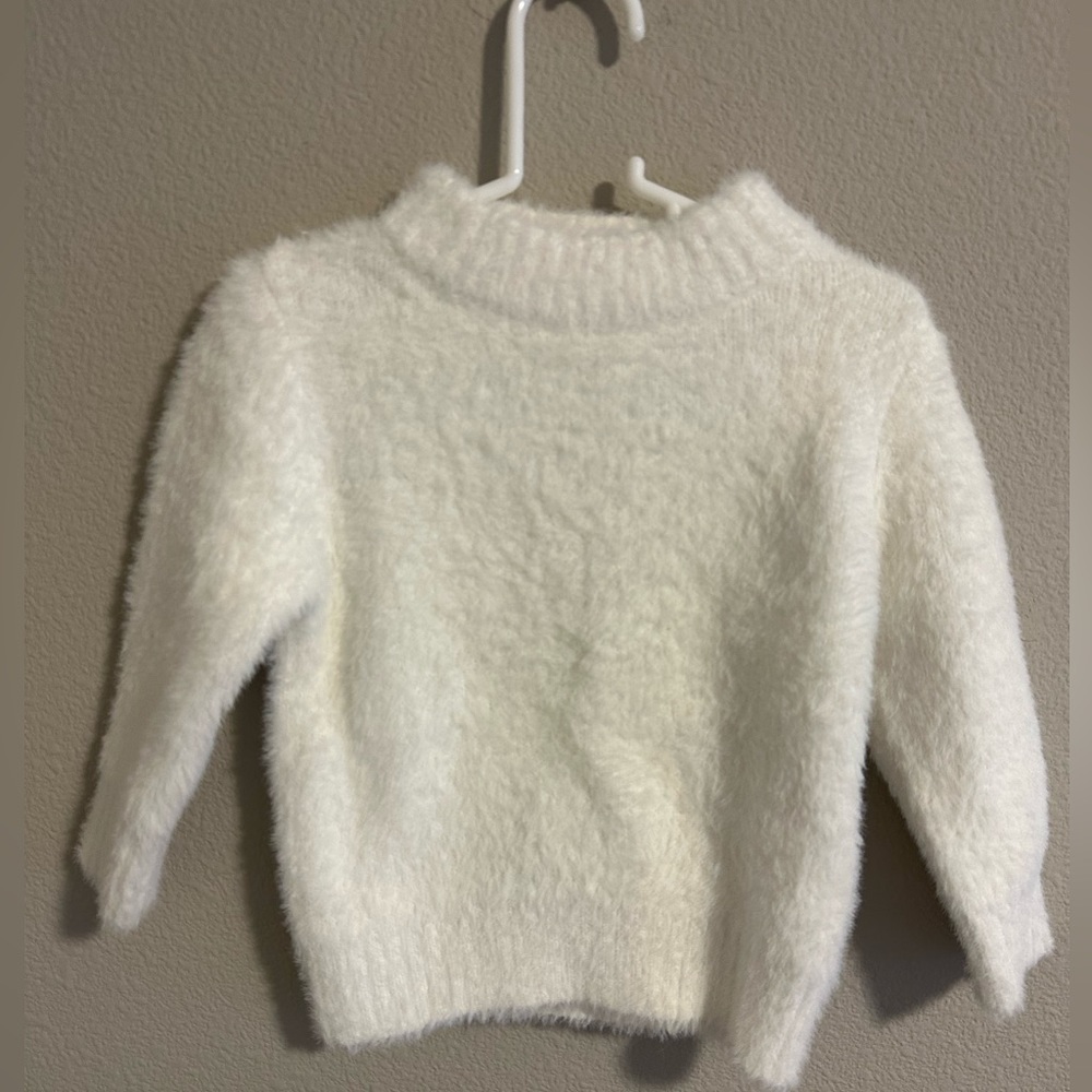 Baby fuzzy white sweater, 9M
